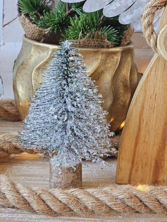 Malý zelený třpytivý vánoční stromeček Tree glitter
